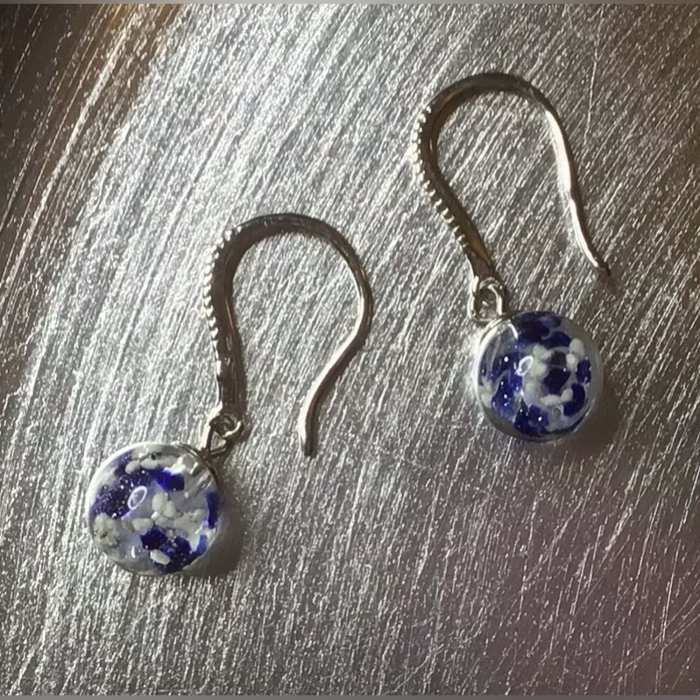 🤍💙 NOGU Lapis Flame .925 Sterling Silver Firefly Glass Huggie Earrings 💙🤍